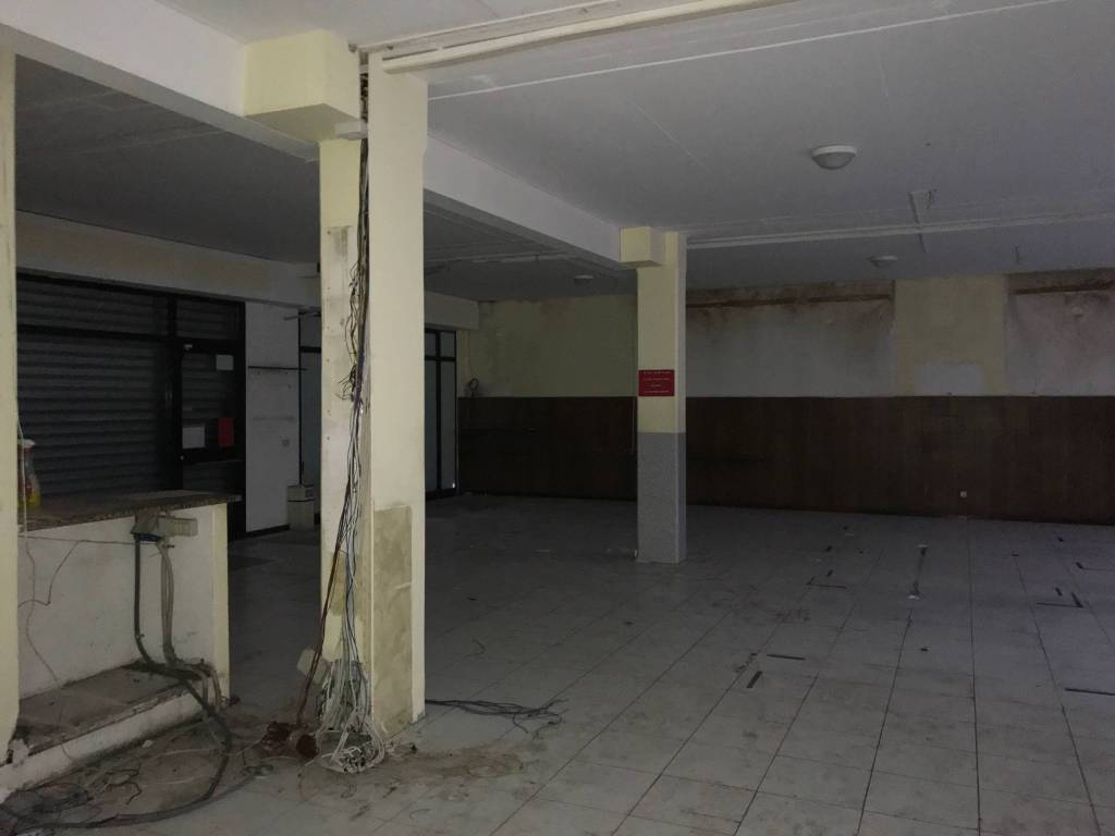 negozio in affitto a Massa in zona Centro Storico