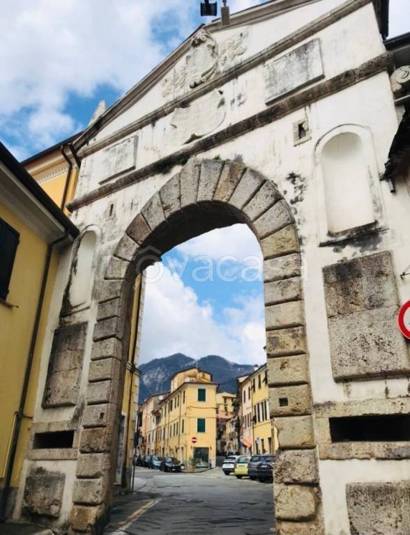 appartamento in affitto a Massa in zona Centro Storico