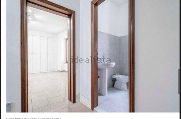 ufficio in affitto a Massa in zona Centro Storico