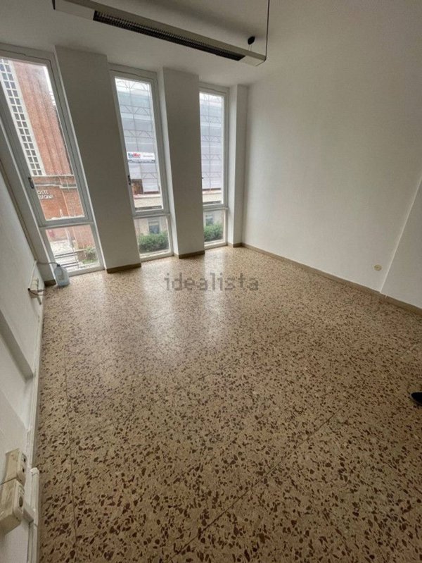 ufficio in affitto a Massa in zona Centro Storico