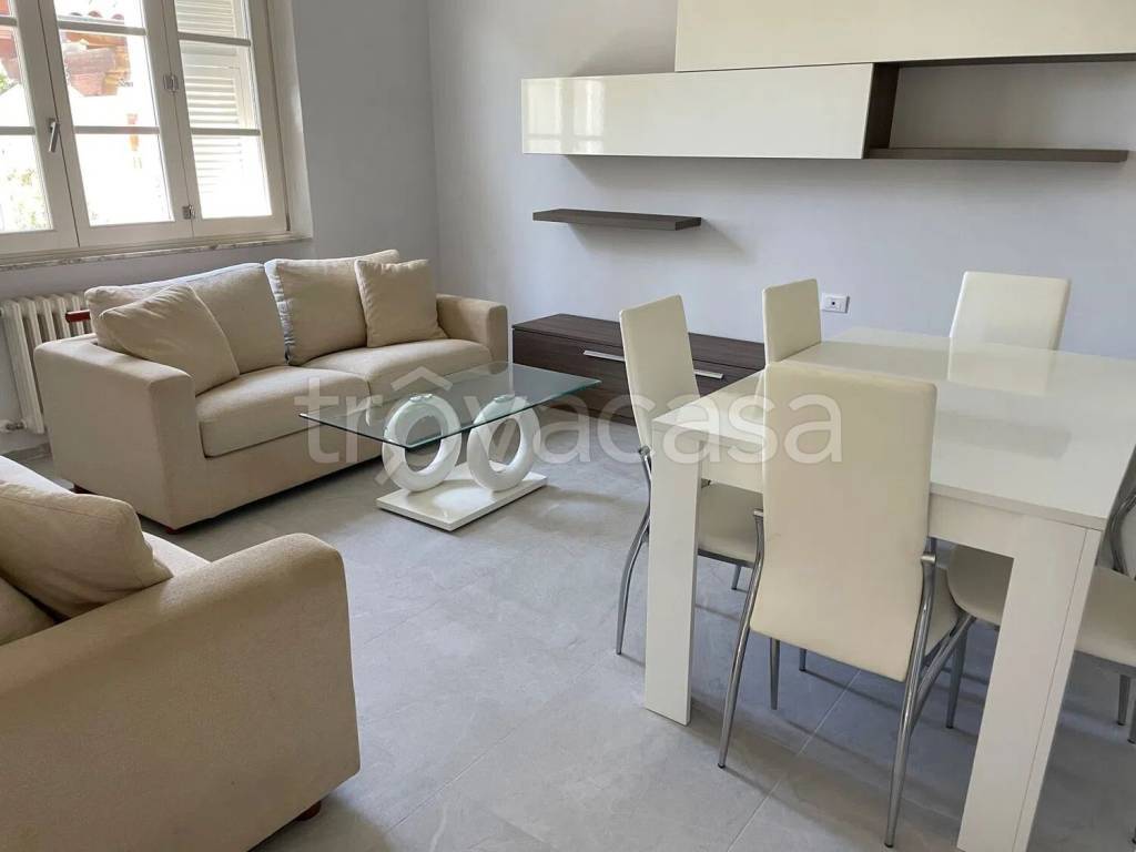 appartamento in affitto a Massa in zona Quercioli