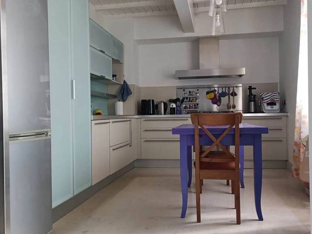 appartamento in affitto a Massa in zona Centro Storico