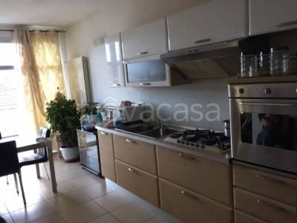 appartamento in affitto a Massa in zona Centro Storico