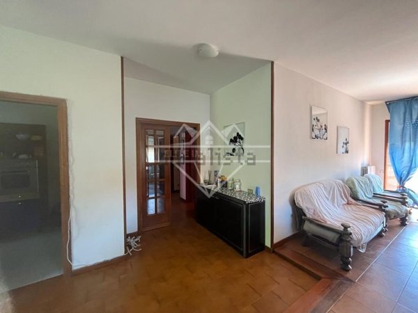 casa indipendente in affitto a Massa