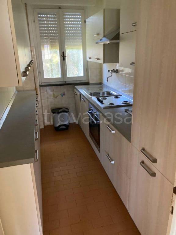 casa indipendente in affitto a Massa in zona Poveromo