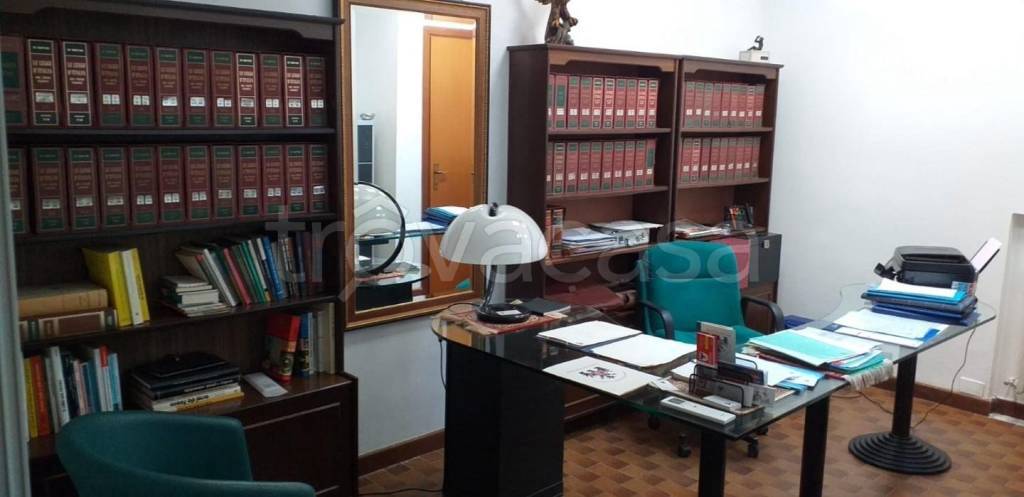 ufficio in affitto a Massa in zona Centro Storico