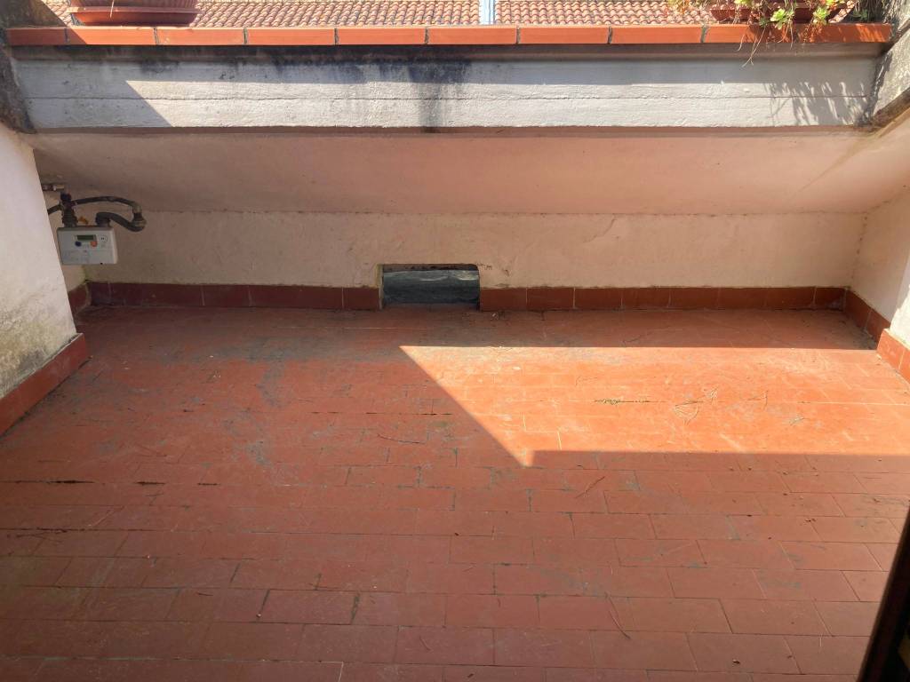 appartamento in affitto a Massa in zona Marina dei Ronchi