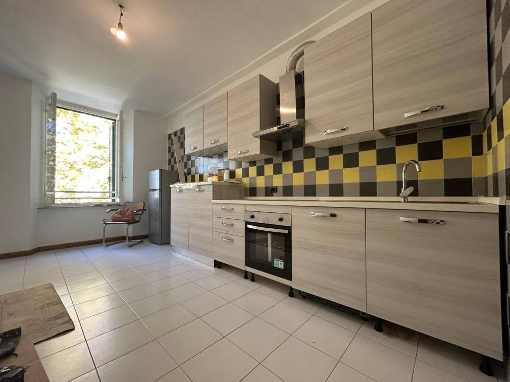 appartamento in affitto a Massa in zona Centro Storico