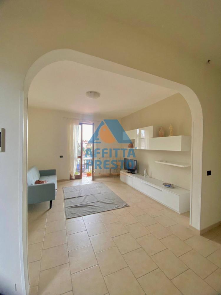 appartamento in affitto a Massa in zona Marina di Massa