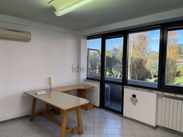 ufficio in affitto a Massa