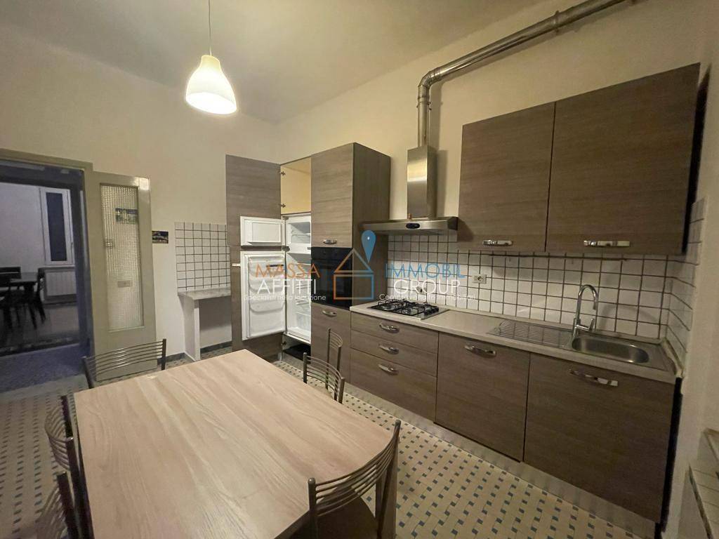 casa indipendente in affitto a Massa