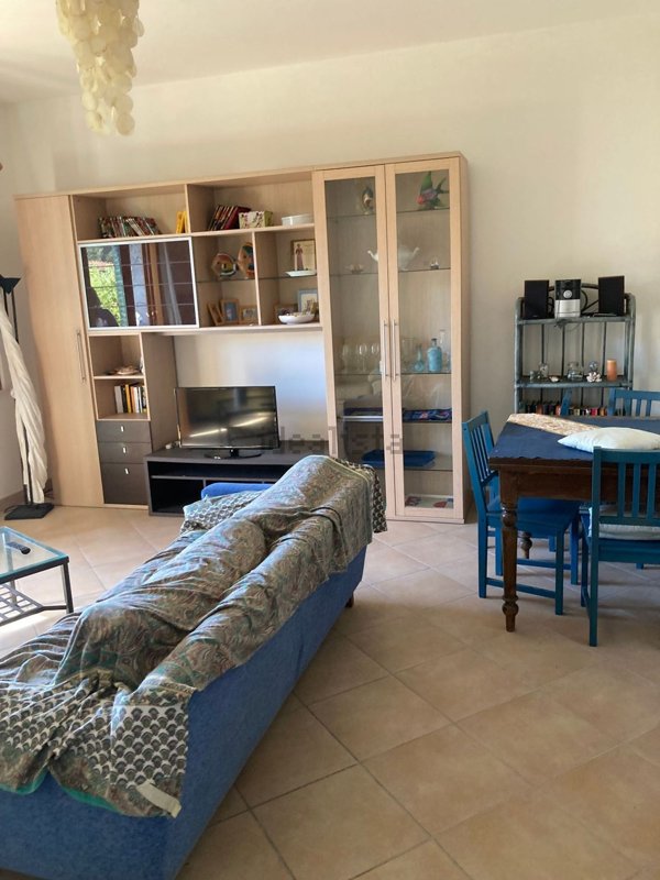 casa indipendente in affitto a Massa in zona Marina dei Ronchi