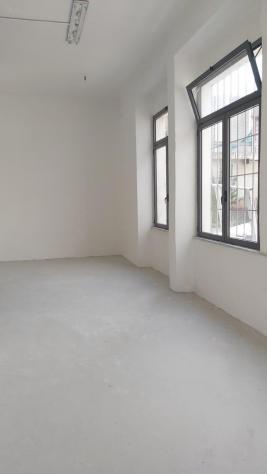 capannone in affitto a Massa