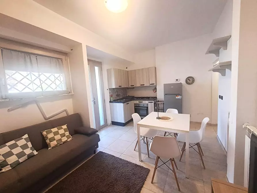 appartamento in affitto a Massa in zona Marina di Massa