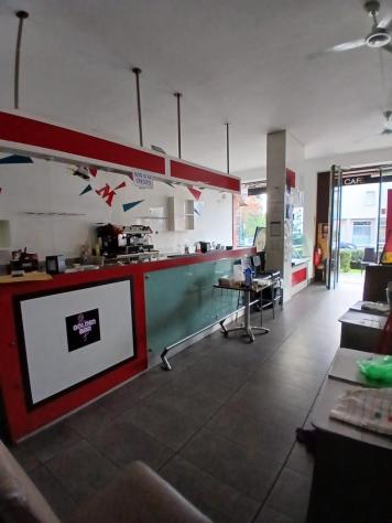 locale commerciale in affitto a Massa in zona Centro Storico