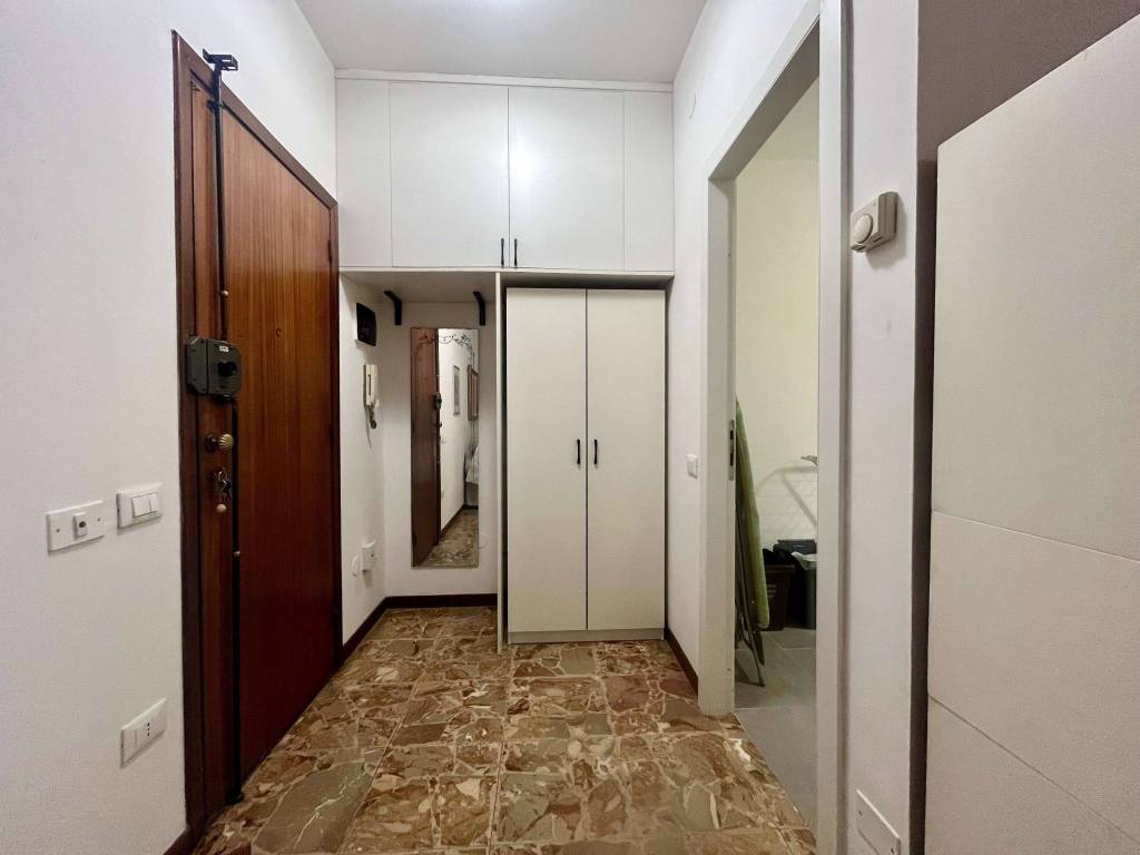 appartamento in affitto a Massa in zona Marina di Massa