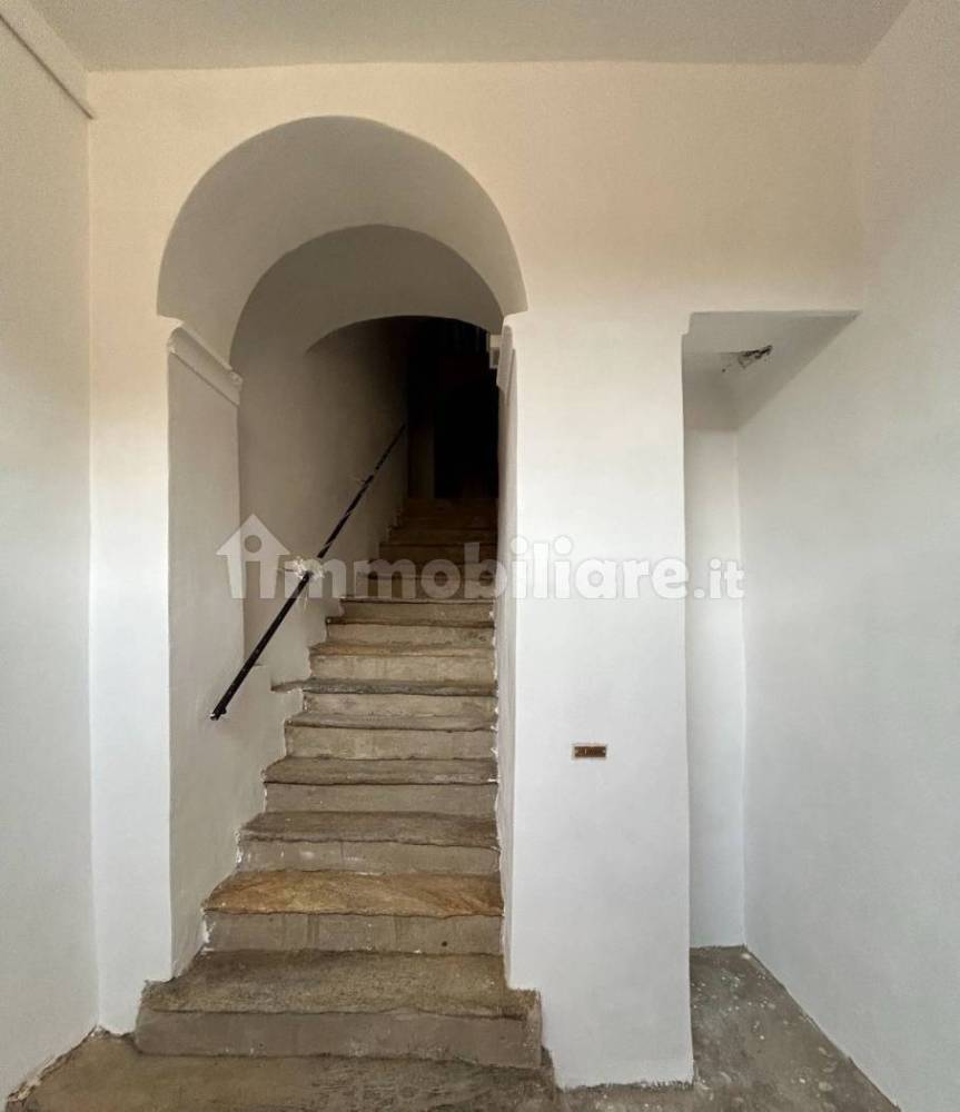 appartamento in affitto a Massa in zona Centro Storico