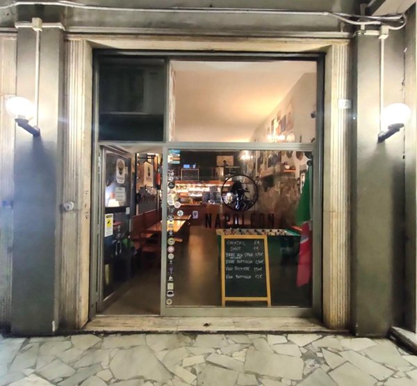 locale commerciale in affitto a Massa in zona Marina di Massa