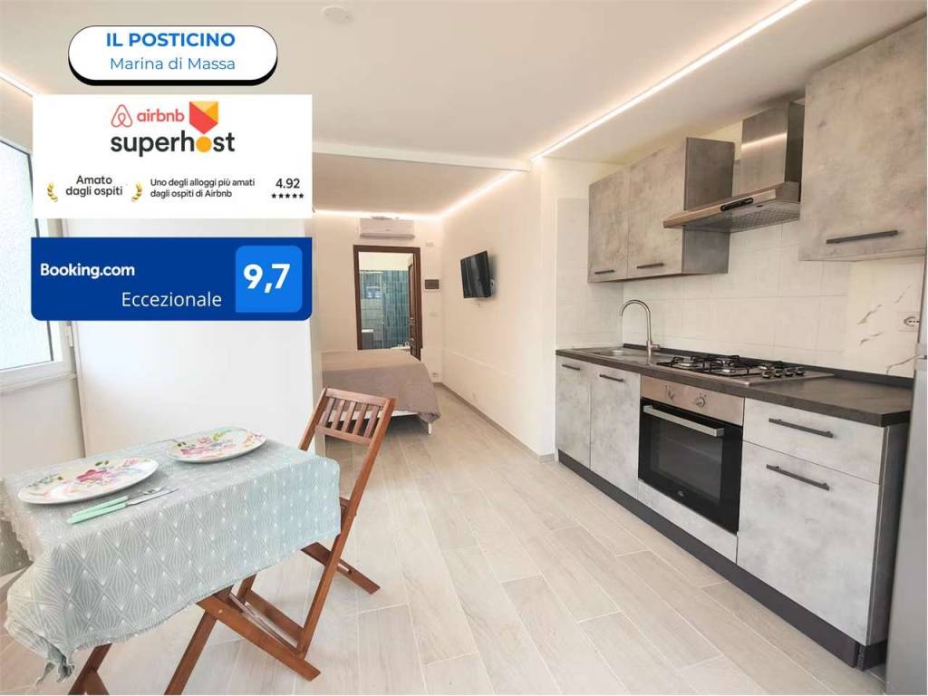 casa indipendente in affitto a Massa in zona Marina di Massa