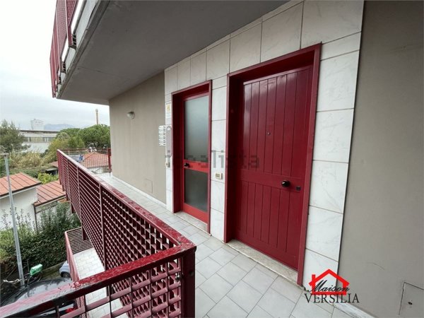 ufficio in affitto a Massa