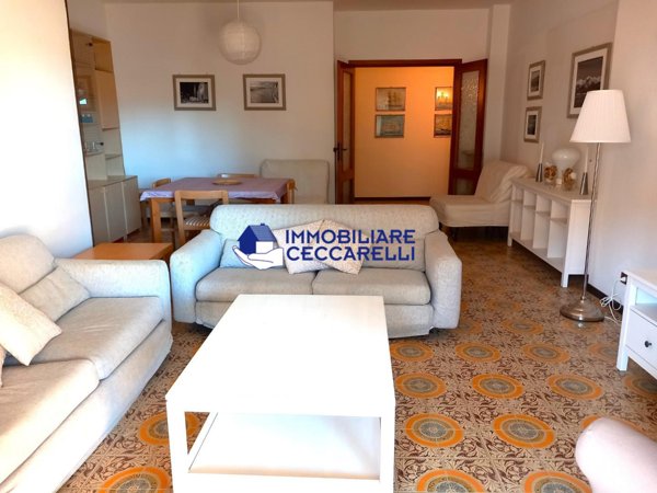 appartamento in affitto a Massa in zona Marina di Massa