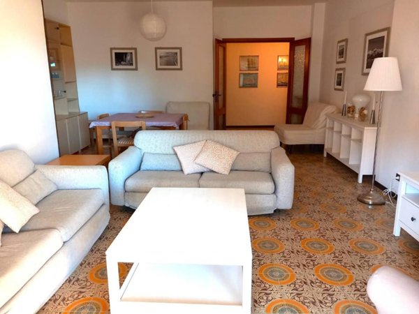 appartamento in affitto a Massa in zona Marina di Massa