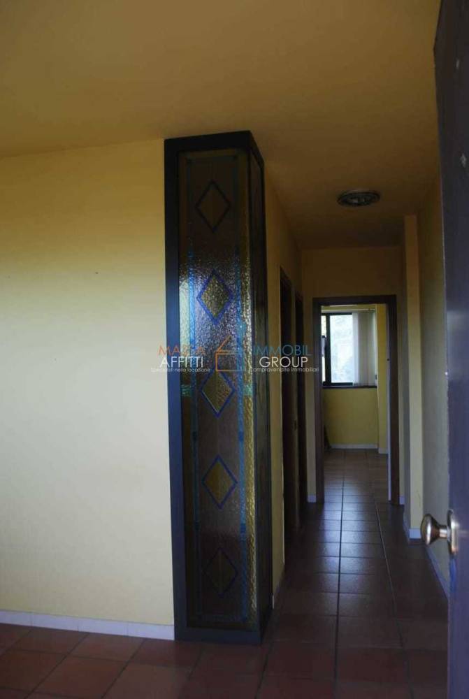 ufficio in affitto a Massa