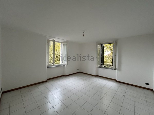 appartamento in affitto a Massa