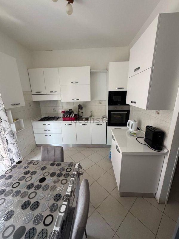 appartamento in affitto a Massa