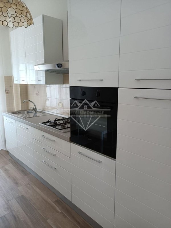 appartamento in affitto a Massa