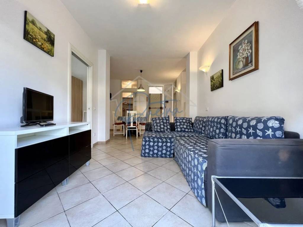 appartamento in affitto a Massa in zona Marina di Massa