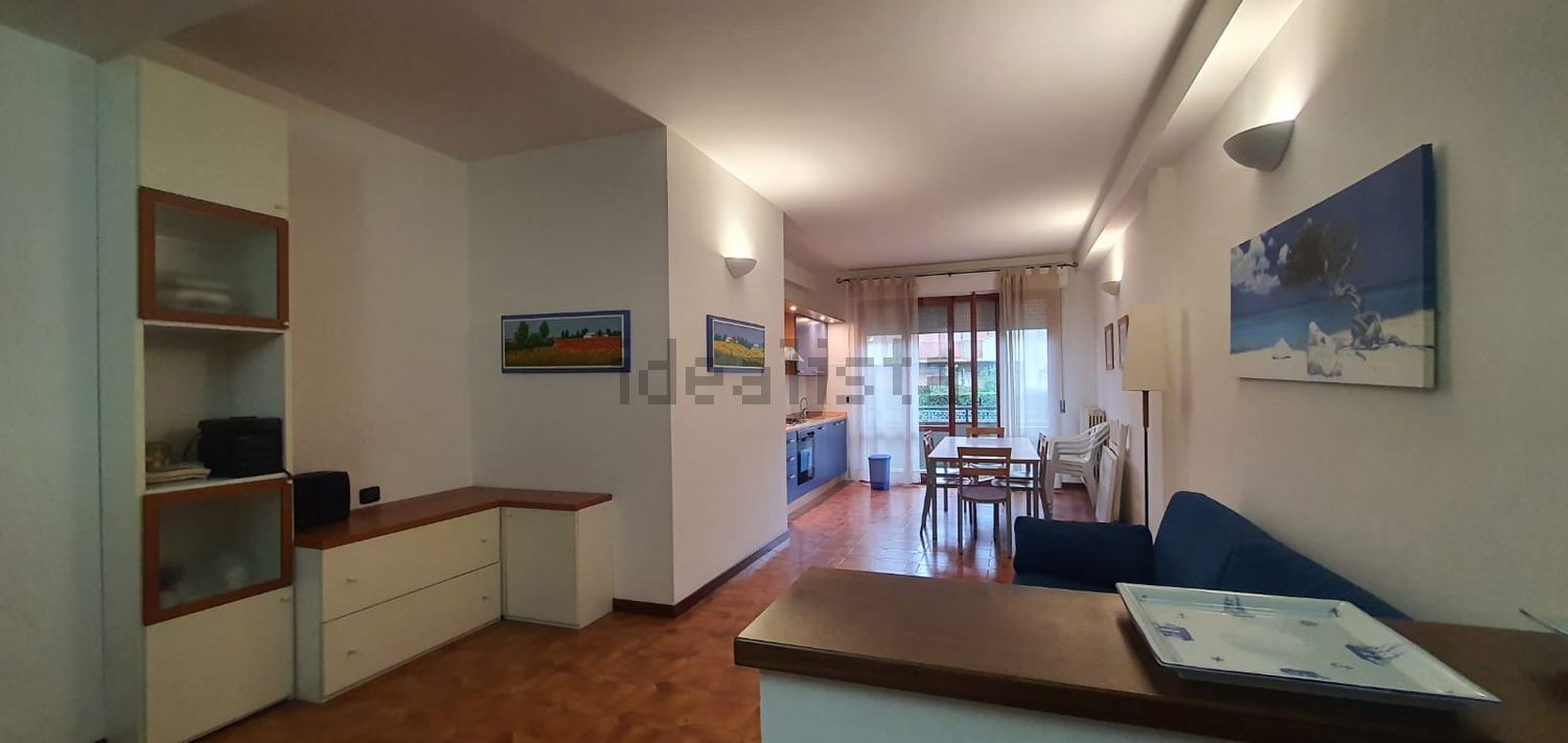 appartamento in affitto a Massa in zona Marina dei Ronchi