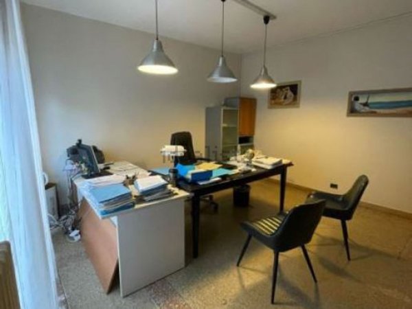 ufficio in affitto a Massa in zona Centro Storico