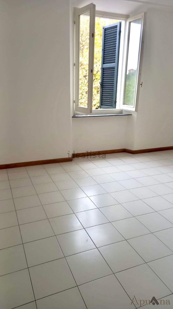 appartamento in affitto a Massa in zona Centro Storico