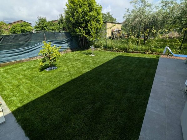 casa indipendente in affitto a Massa