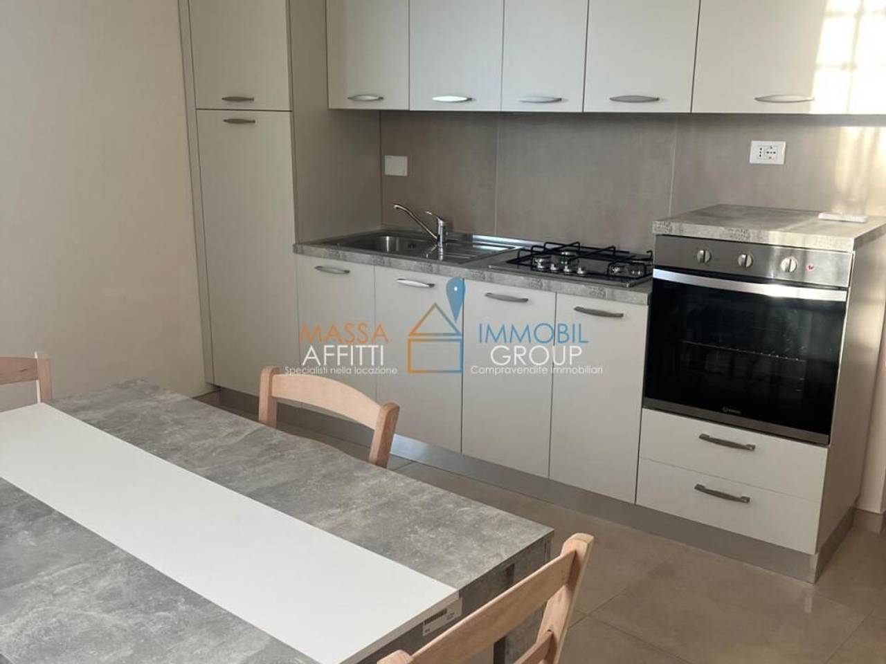 appartamento in affitto a Massa in zona Candia
