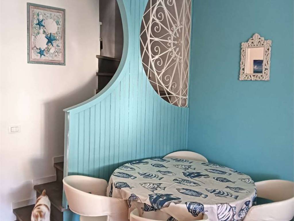 appartamento in affitto a Massa in zona Marina di Massa