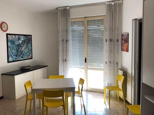 appartamento in affitto a Massa in zona Marina dei Ronchi