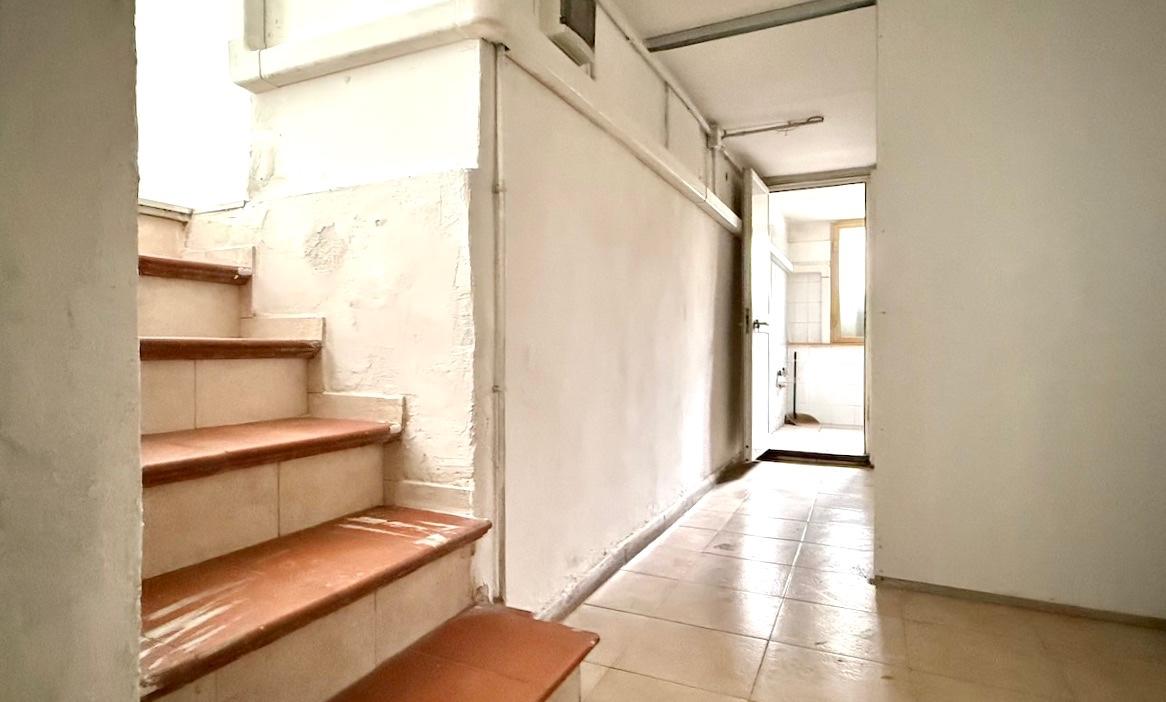 locale commerciale in affitto a Massa in zona Centro Storico