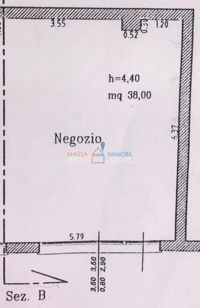 negozio in affitto a Massa in zona Centro Storico