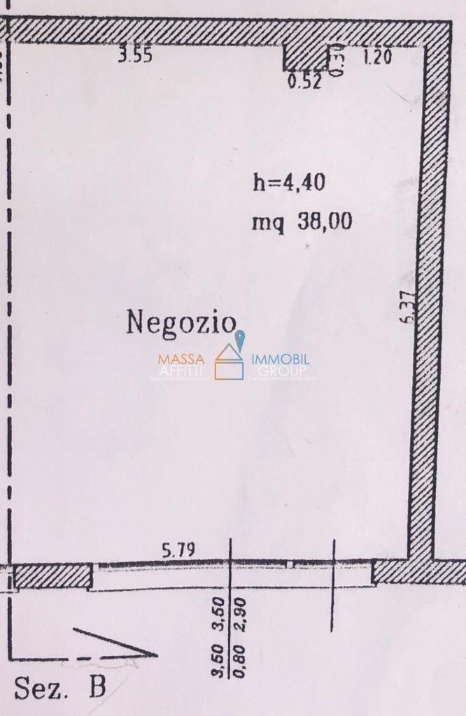 locale commerciale in affitto a Massa in zona Centro Storico