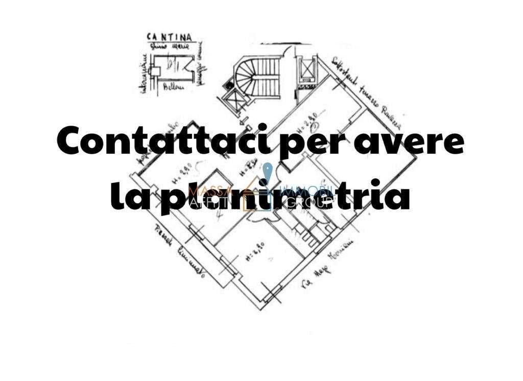 ufficio in affitto a Massa in zona Candia
