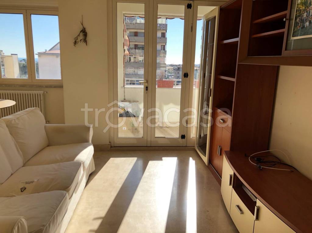 appartamento in affitto a Massa in zona Centro Storico