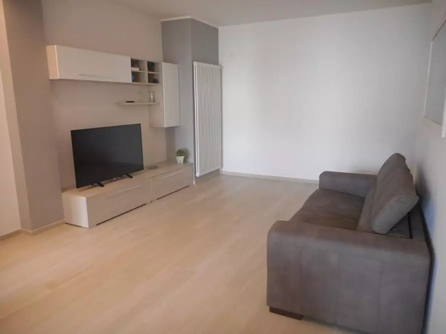 appartamento in affitto a Massa in zona Marina dei Ronchi