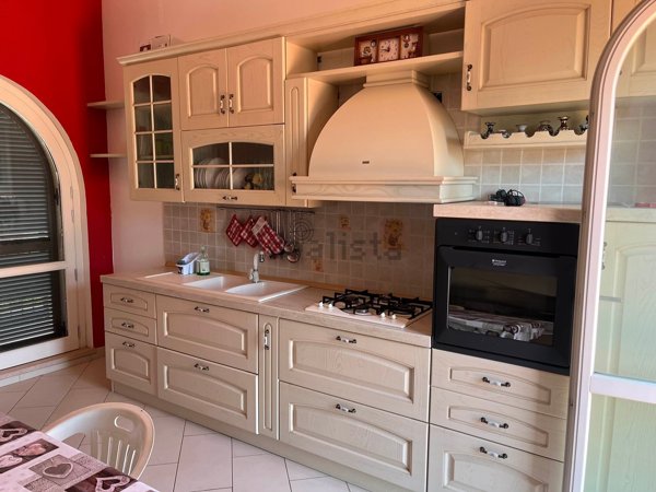 appartamento in affitto a Massa in zona Centro Storico