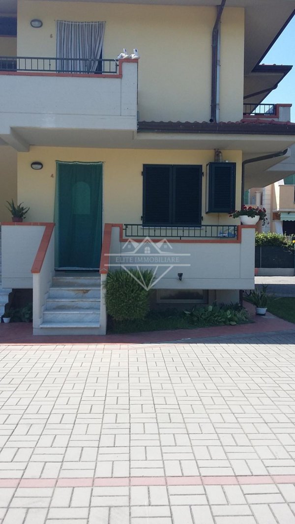 appartamento in affitto a Massa