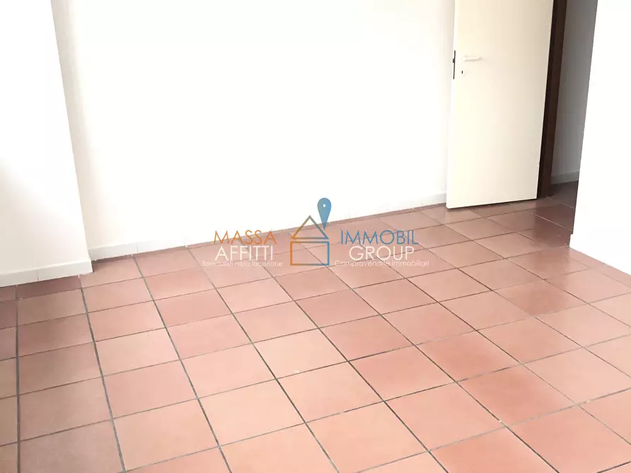 ufficio in affitto a Massa