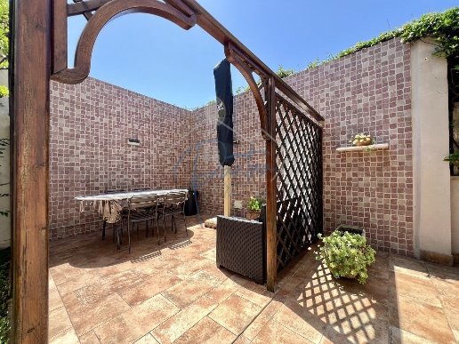 appartamento in affitto a Massa in zona Marina di Massa