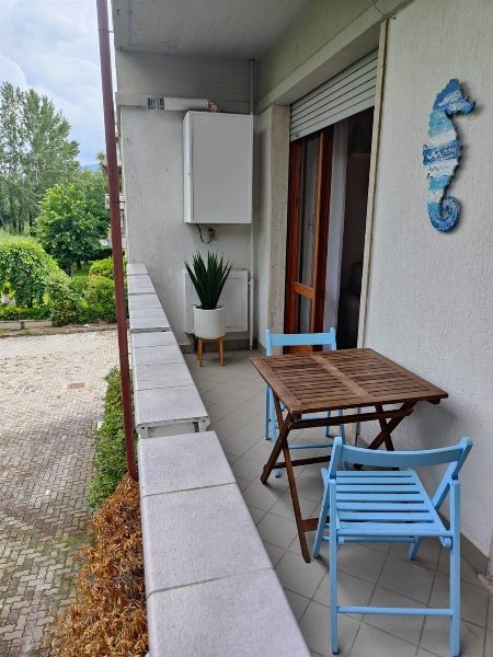 appartamento in affitto a Massa in zona Marina dei Ronchi