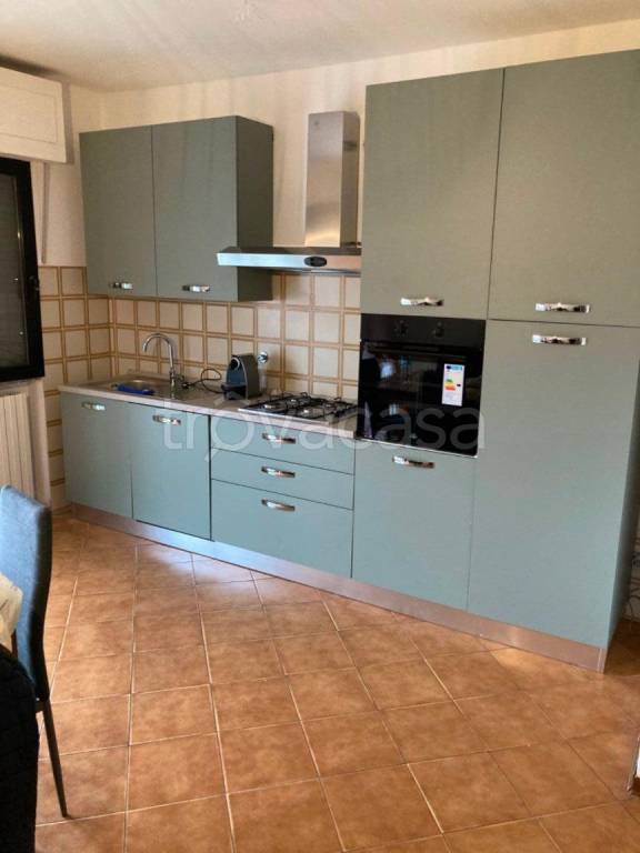 appartamento in affitto a Massa in zona Marina di Massa
